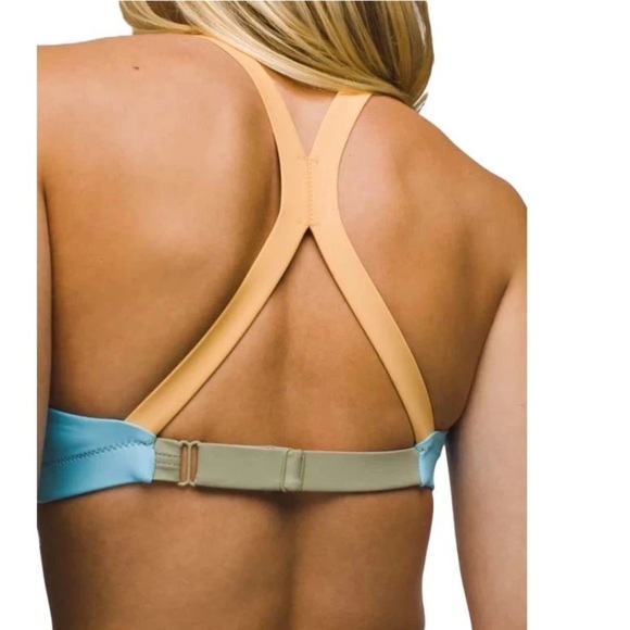 NWT prAna Baja Bound Colorblock Surfer Volleyball Bikini Top Size Small - Picture 4 of 7